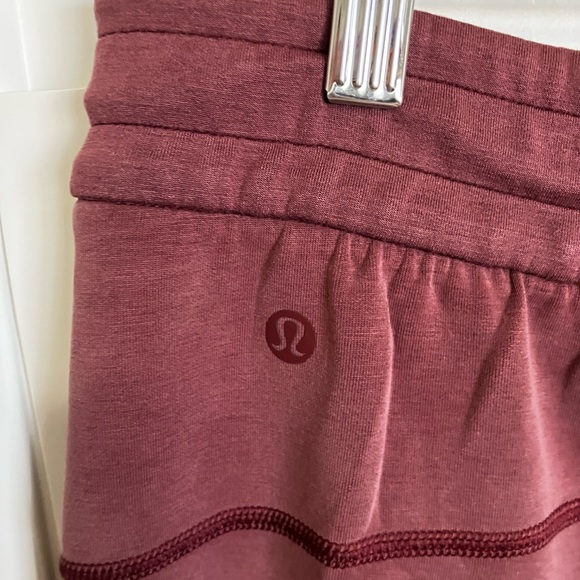 Lululemon Athletics Women’s Brushed Softstreme HR Slim-Leg Pant 31” - Picture 4 of 6